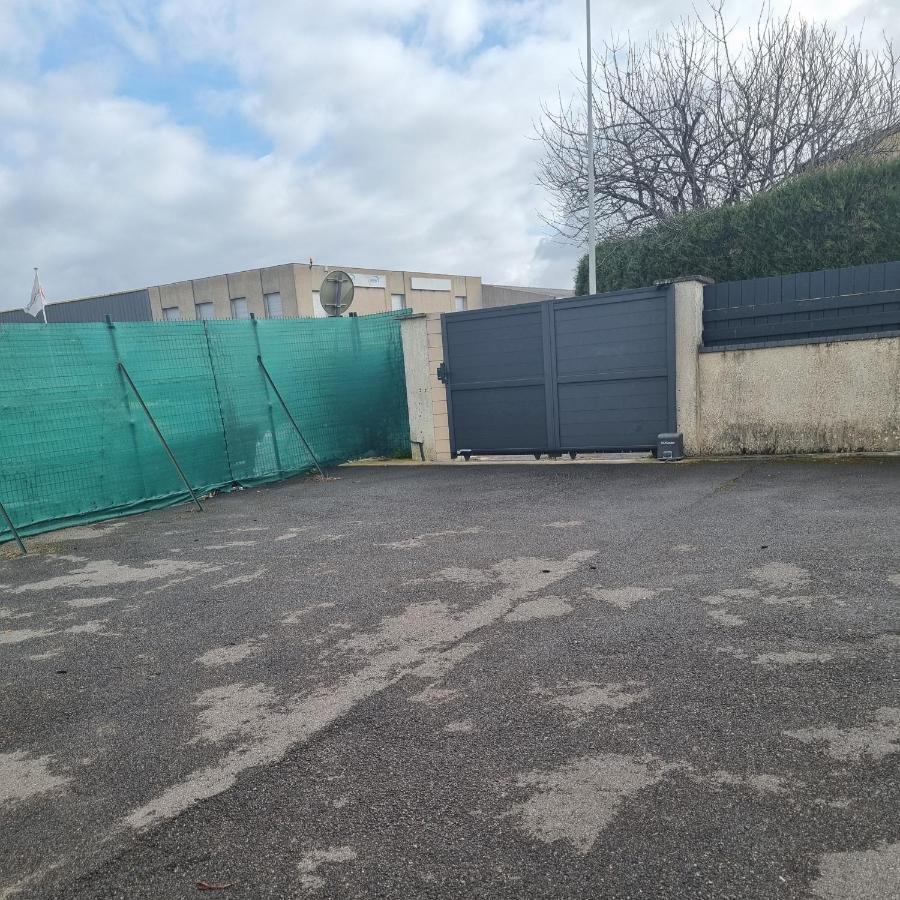 The Grey Studio Saint Michel sur Orge Bagian luar foto